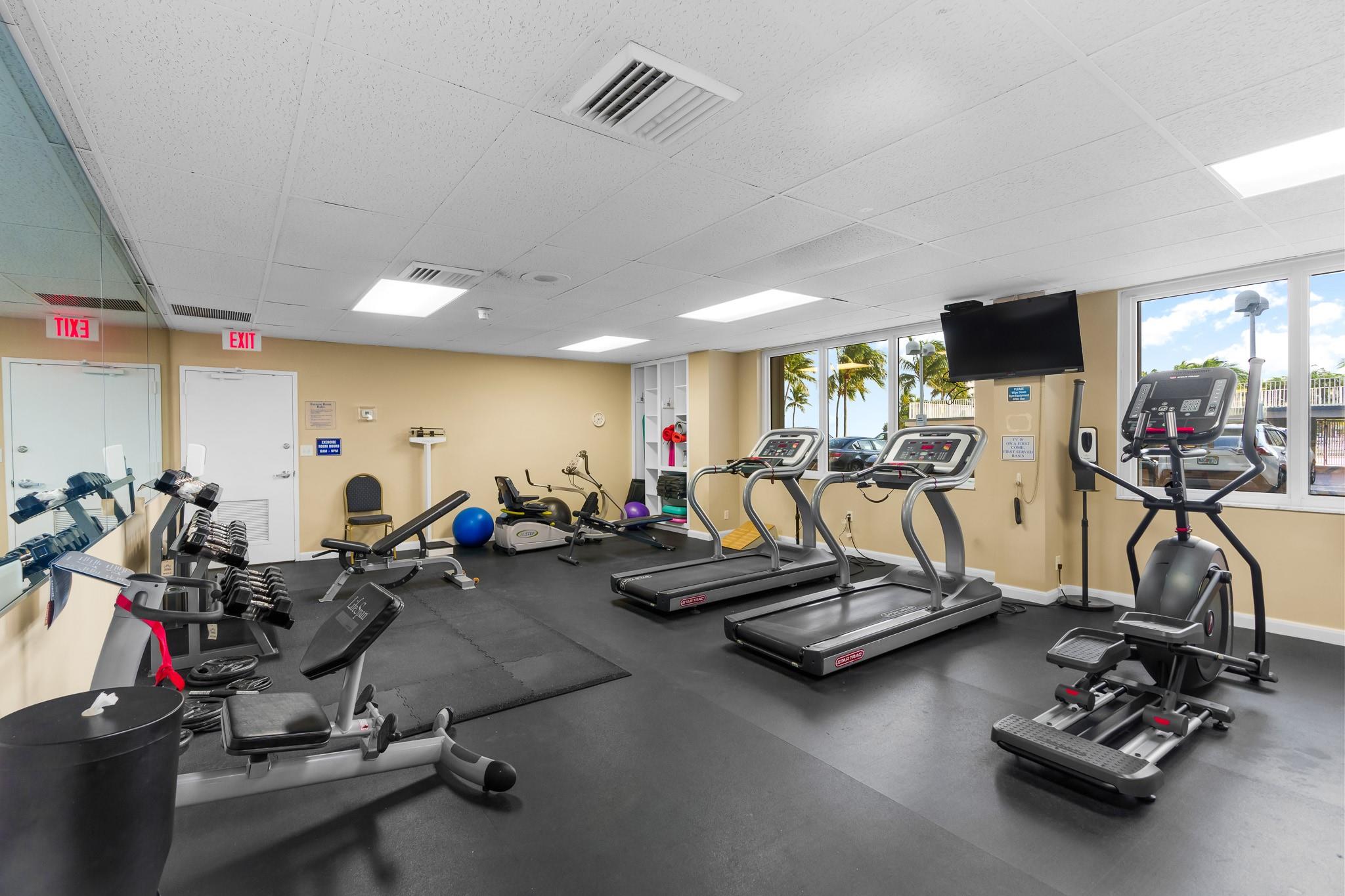 Sea Monarch - Residential