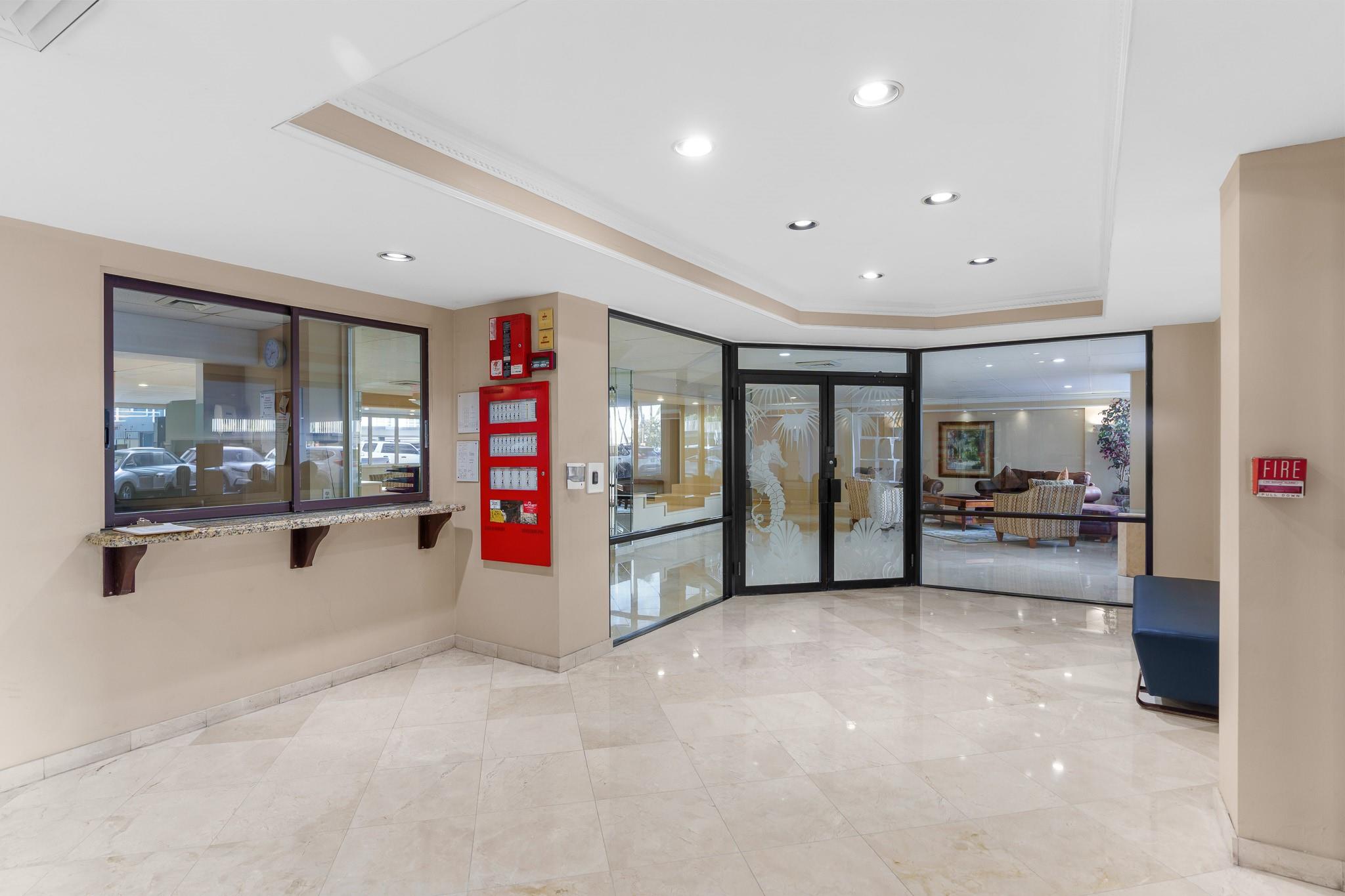 Sea Monarch - Residential