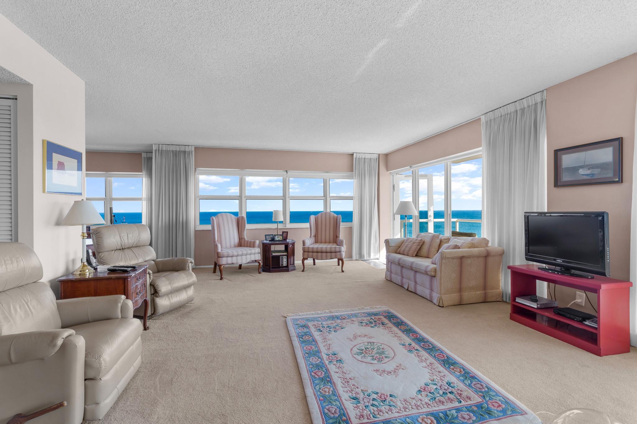 Sea Monarch - Residential