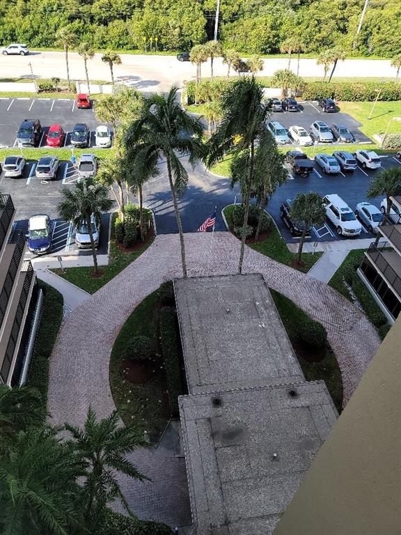 SEA WINDS CONDOMINIUM - Residential