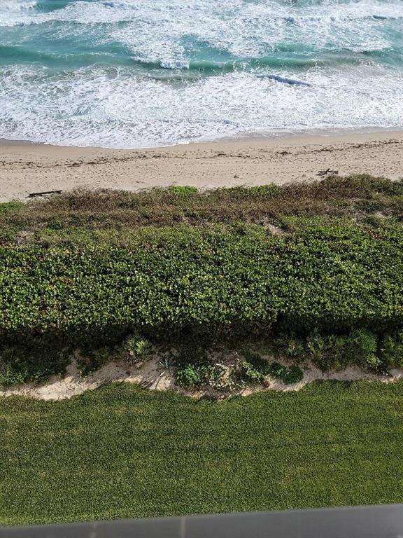 SEA WINDS CONDOMINIUM - Residential