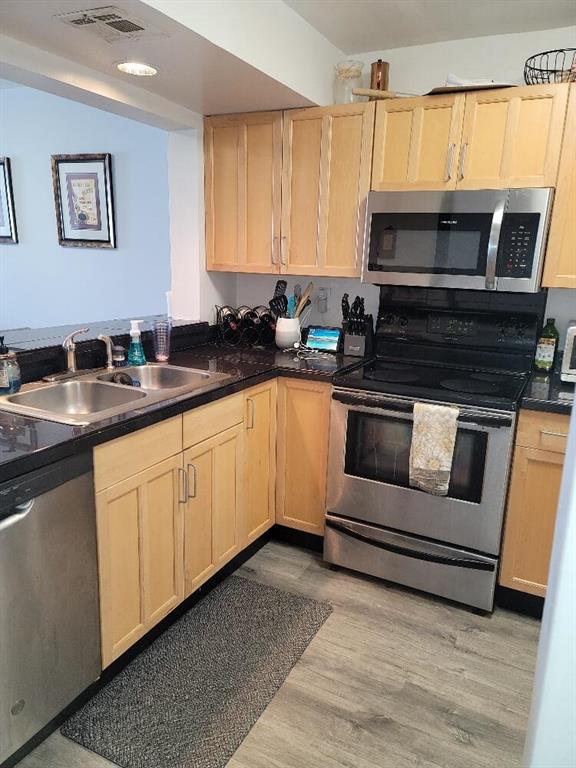 SEA WINDS CONDOMINIUM - Residential