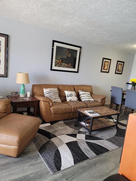 SEA WINDS CONDOMINIUM - Residential