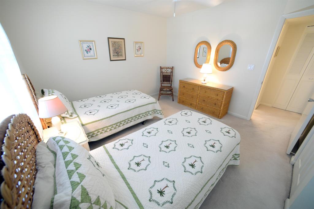 SEMINOLE CONDO - Residential Lease