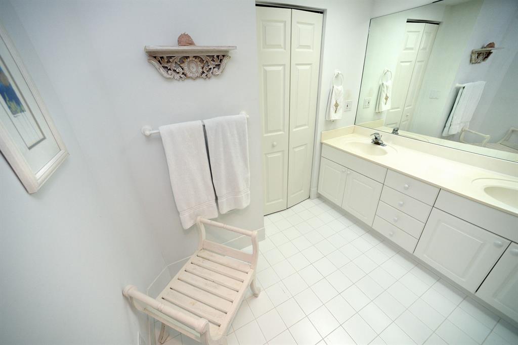 SEMINOLE CONDO - Residential Lease