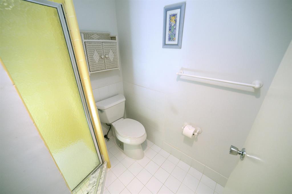 SEMINOLE CONDO - Residential Lease