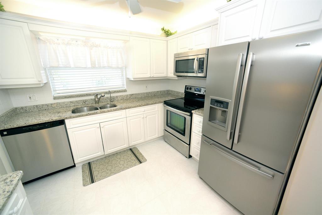 SEMINOLE CONDO - Residential Lease