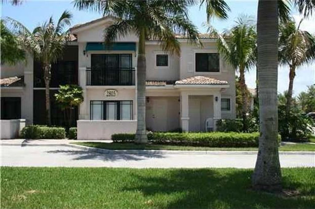 Photo of 2803 Sarento Place #113, Palm Beach Gardens, FL 33410 (MLS # F10415001)