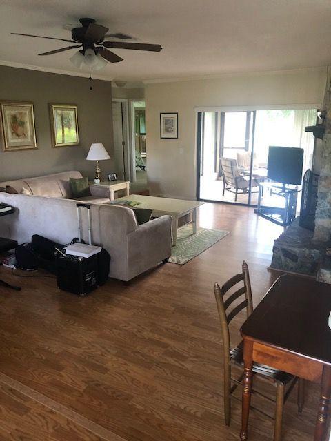 CORAL LAKES - Residential