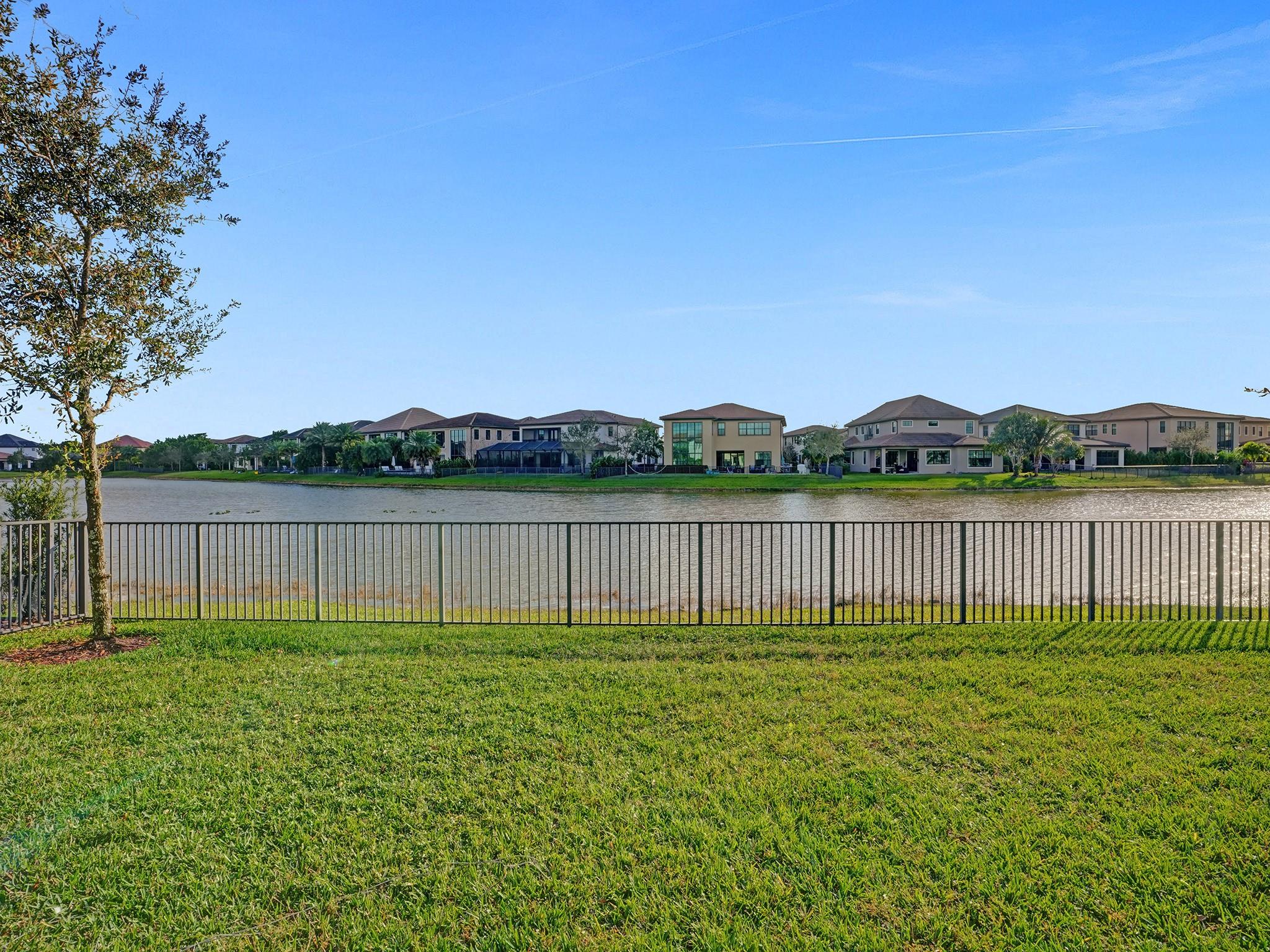 BRUSCHI PROPERTY - Residential