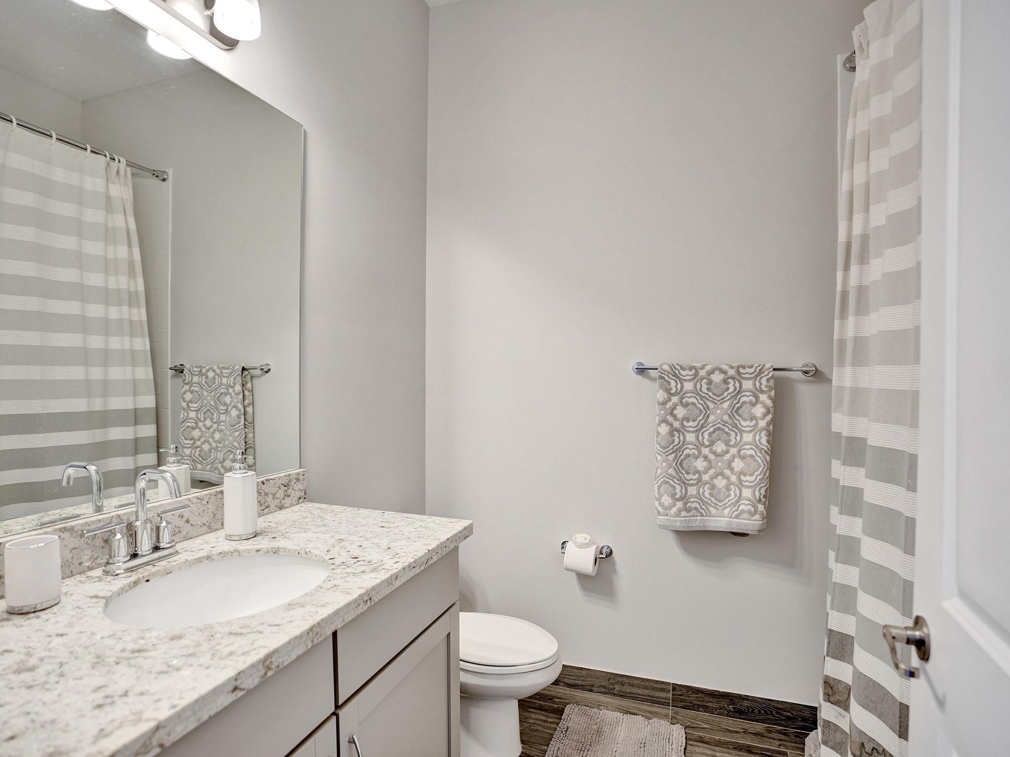 BRUSCHI PROPERTY - Residential