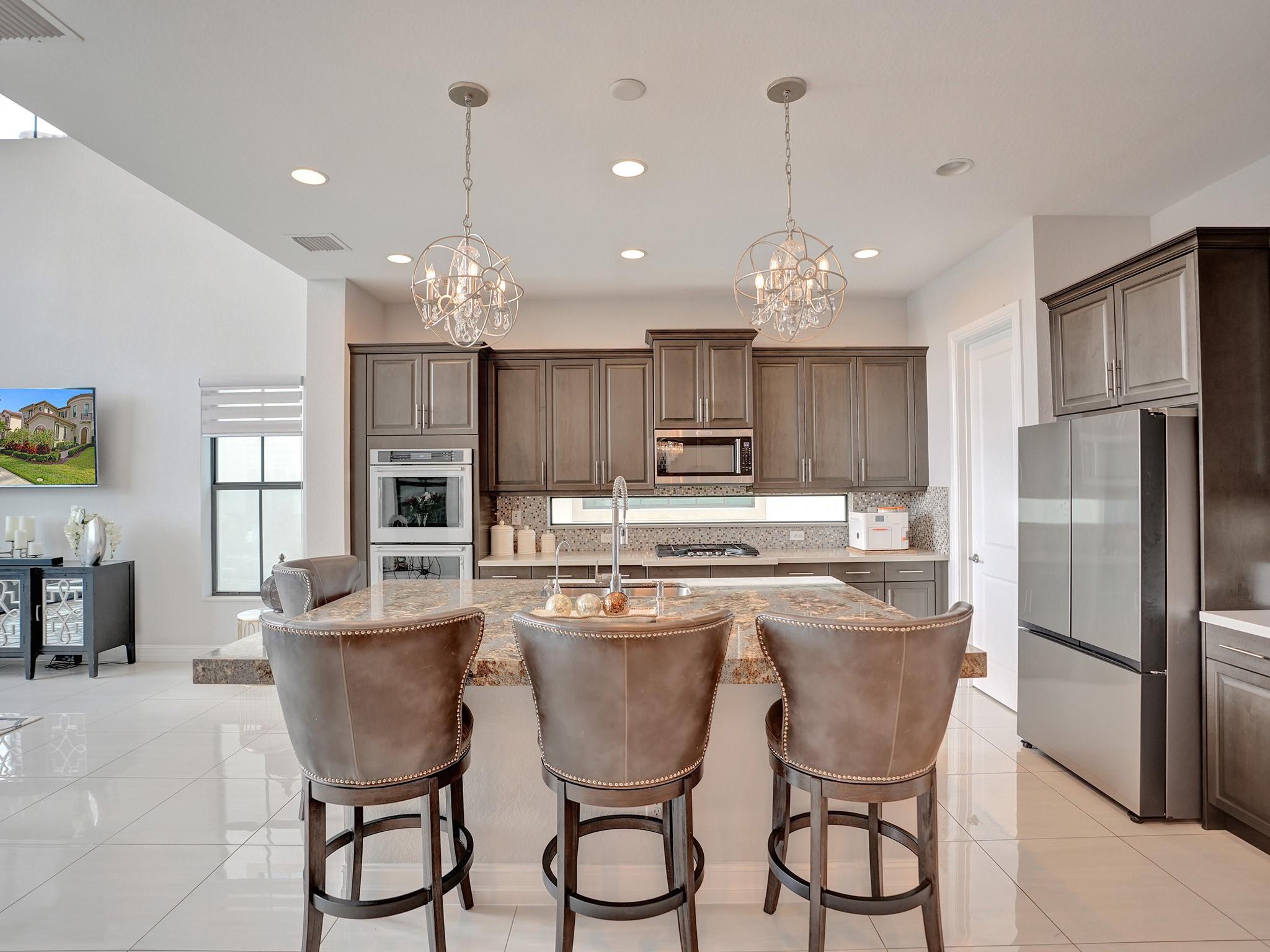 BRUSCHI PROPERTY - Residential