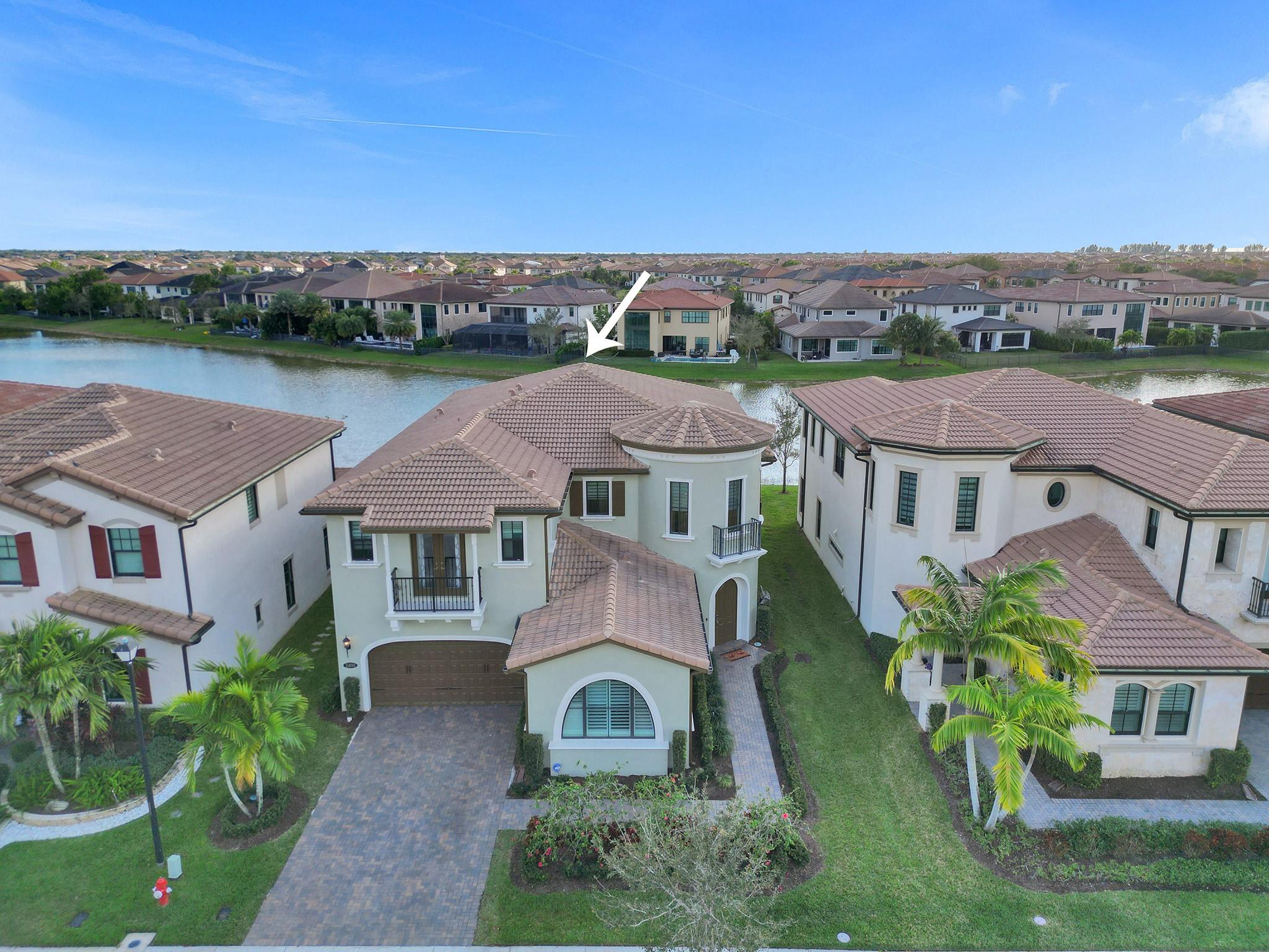 BRUSCHI PROPERTY - Residential