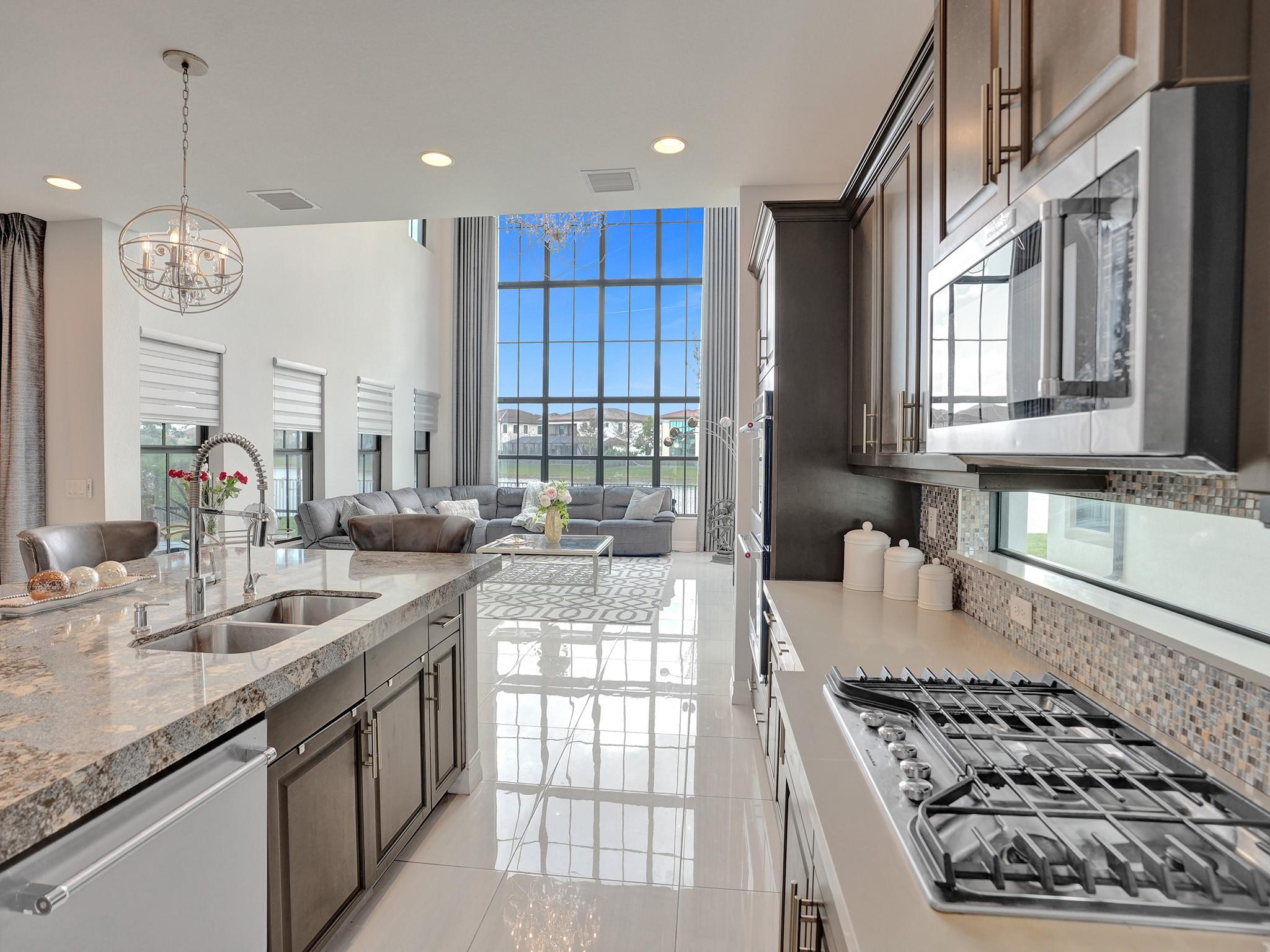 BRUSCHI PROPERTY - Residential