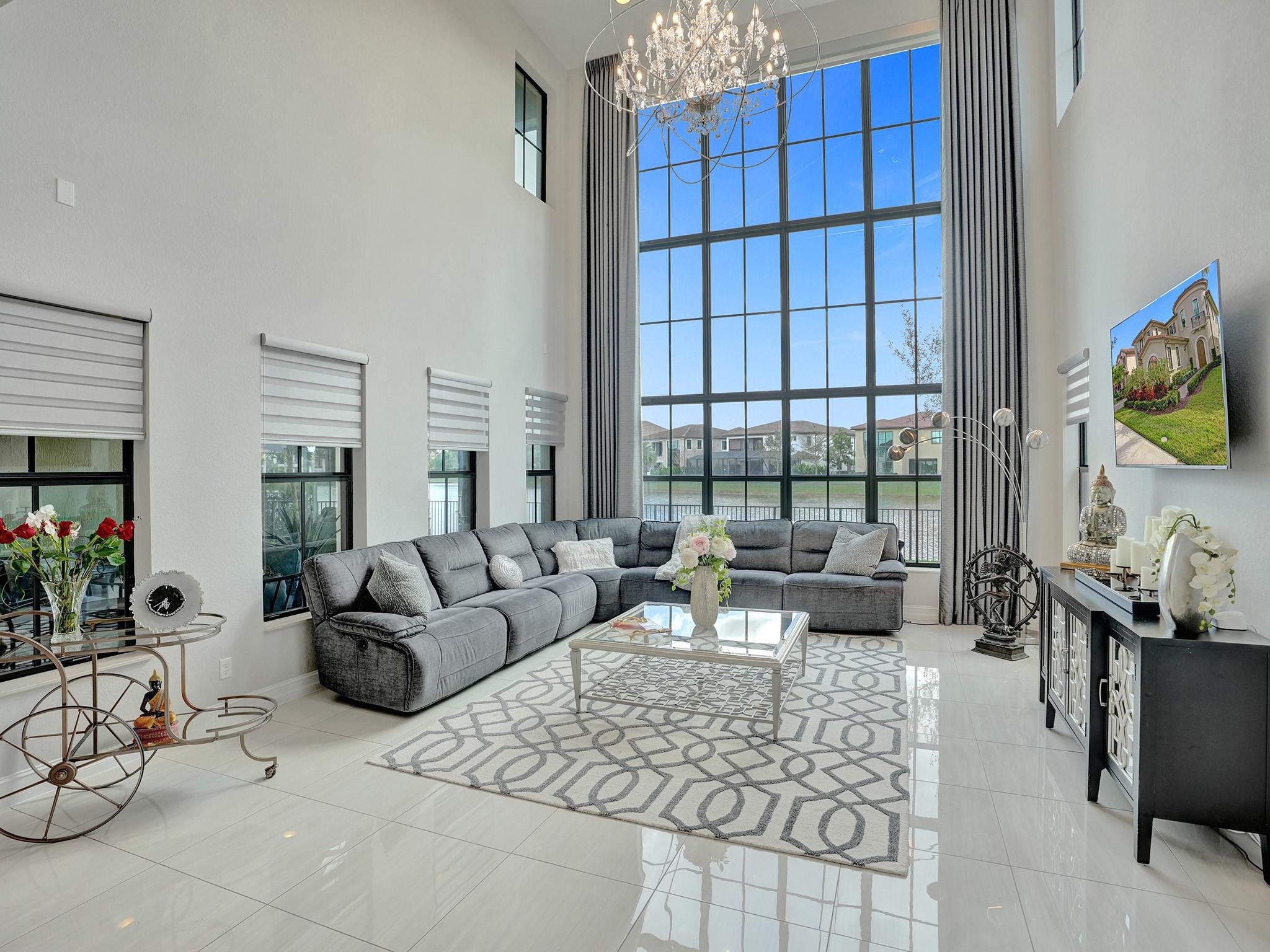 BRUSCHI PROPERTY - Residential