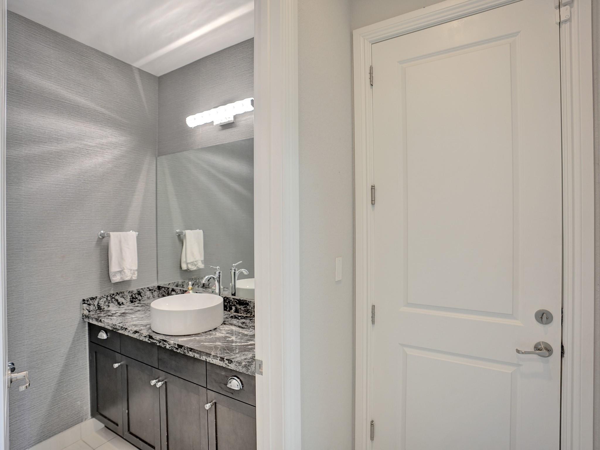 BRUSCHI PROPERTY - Residential