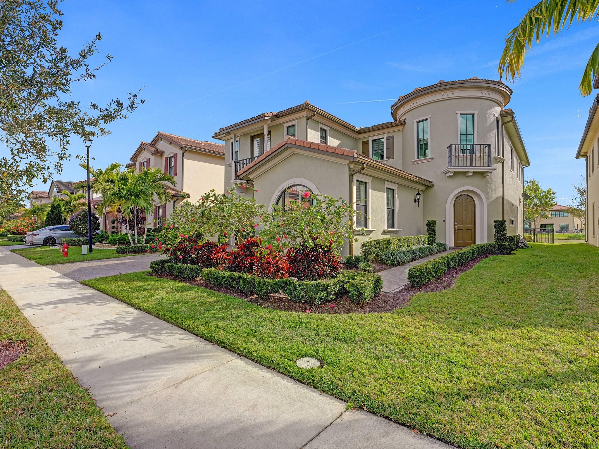 BRUSCHI PROPERTY - Residential