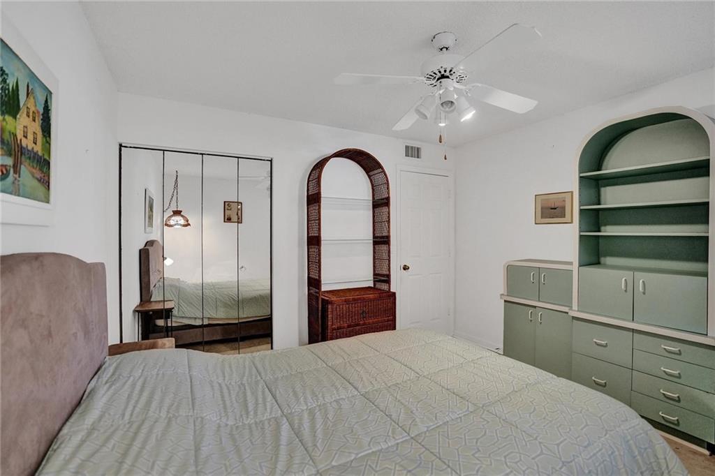 Fairfax-Kings Point - Residential