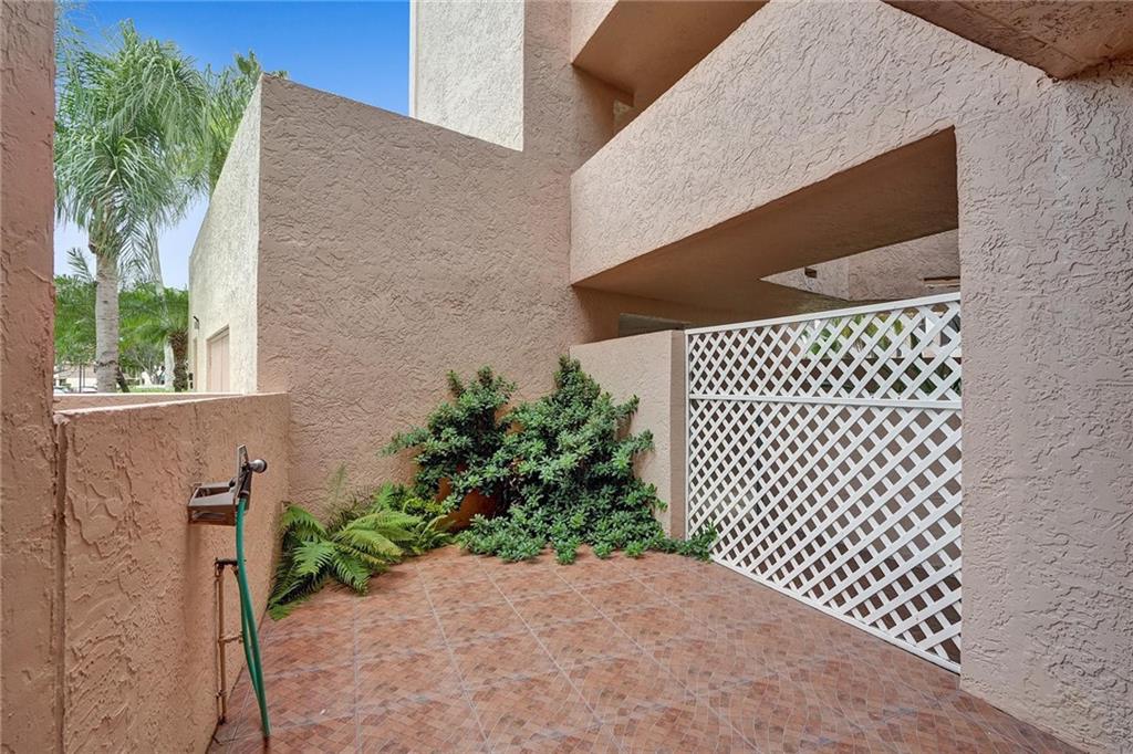 Fairfax-Kings Point - Residential
