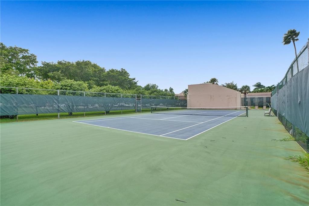 Fairfax-Kings Point - Residential
