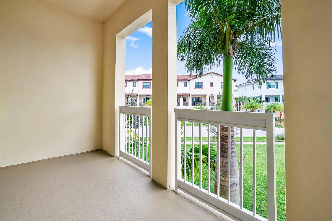 ALTON NEIGHBORHOOD 1 - Residential Lease