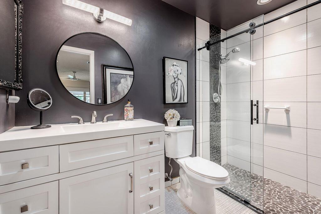 DELRAY VILLAS 3 - Residential