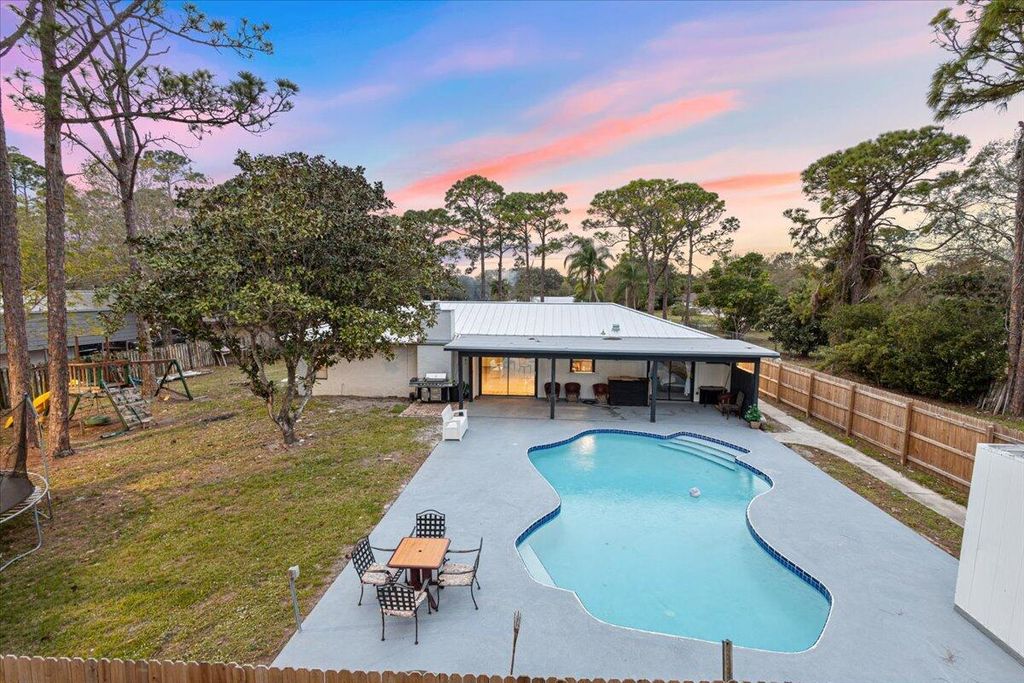 Photo of 5214 Buchanan Drive, Fort Pierce, FL 34982 (MLS # R10985838)