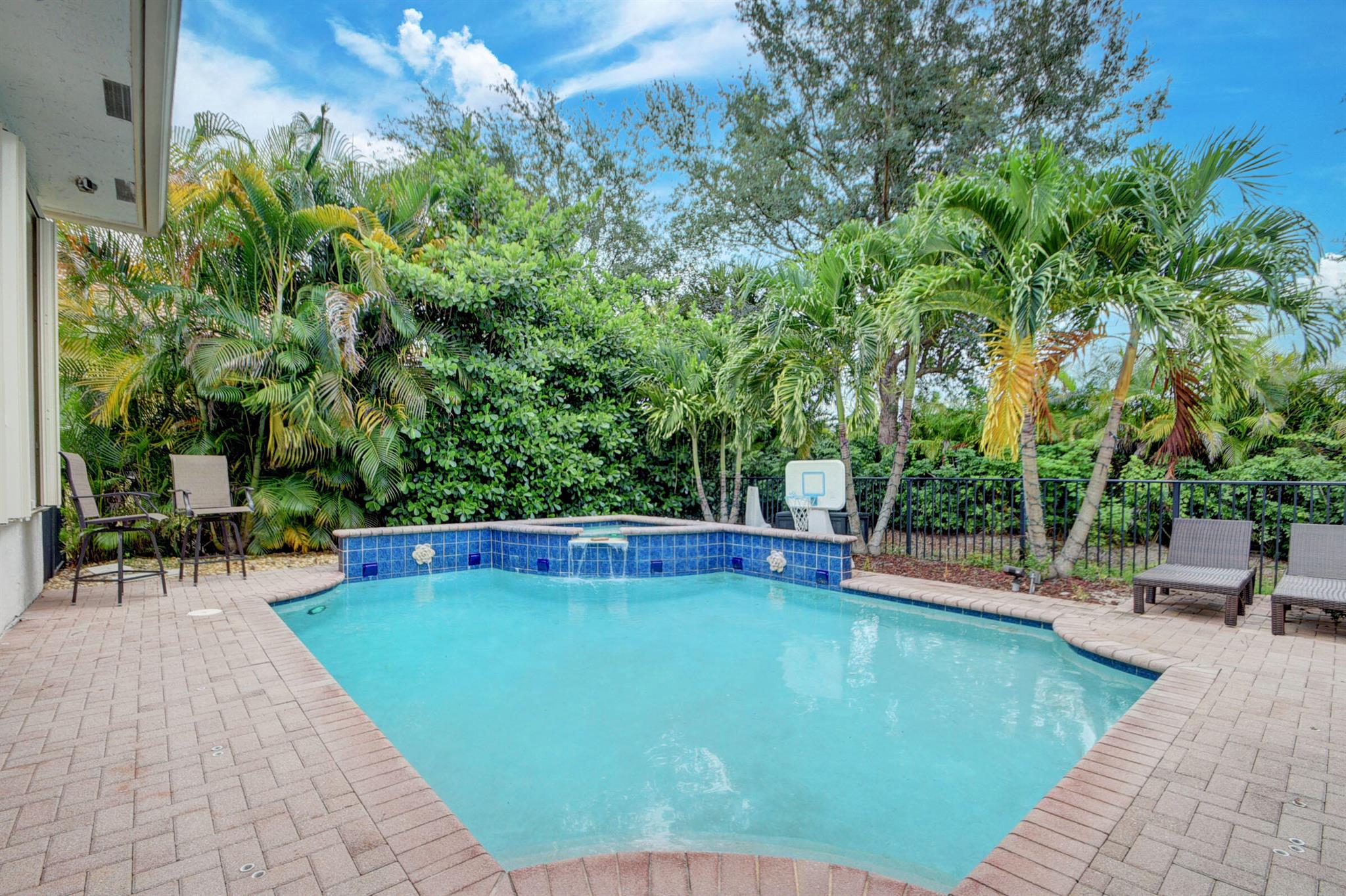 GOLF CLUB EST - Residential