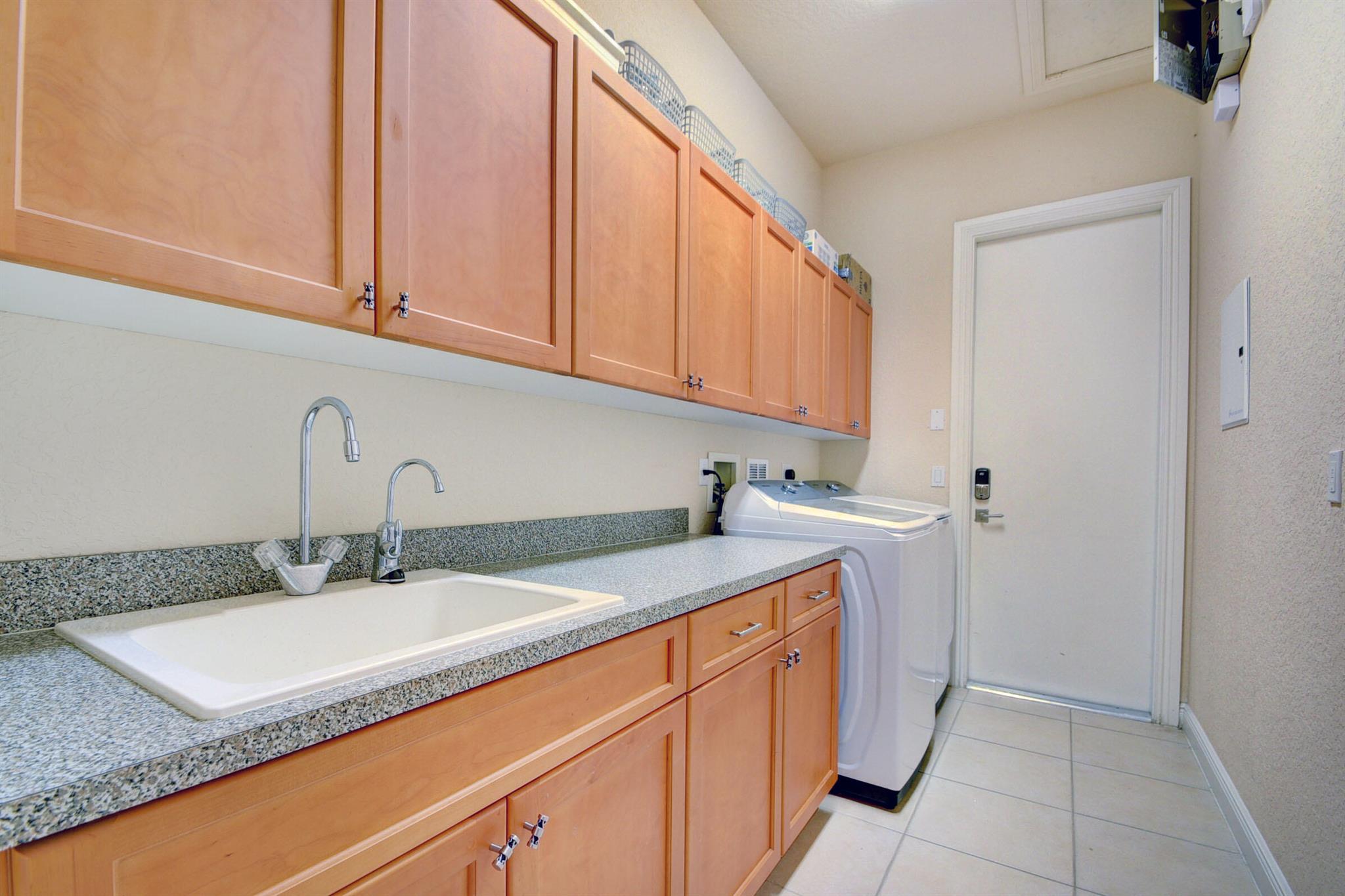 GOLF CLUB EST - Residential