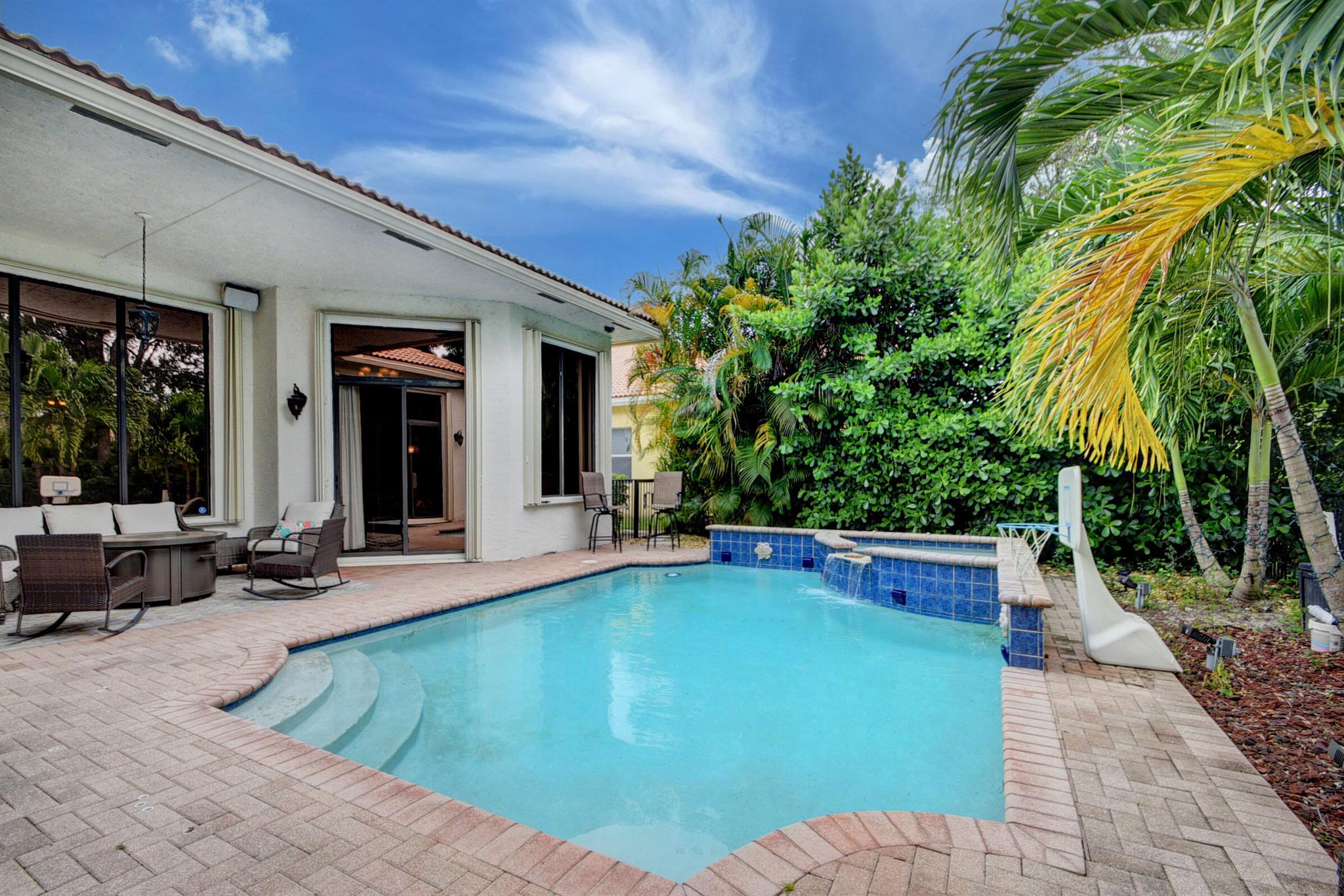 GOLF CLUB EST - Residential