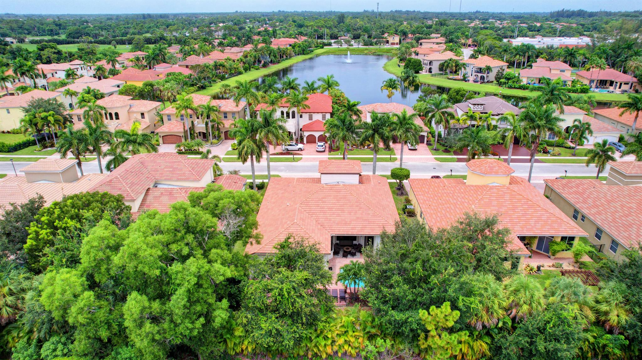 GOLF CLUB EST - Residential