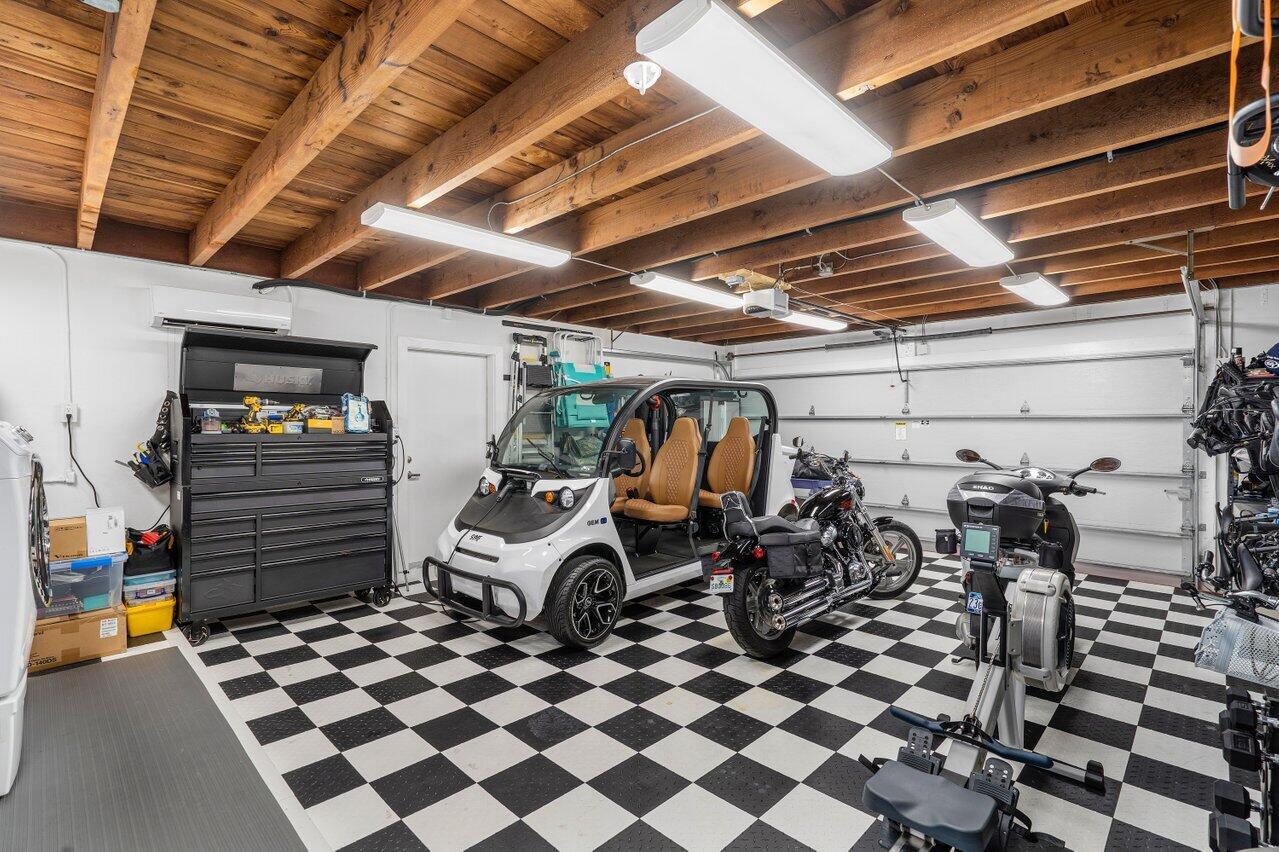 JUNO ISLES 1 - Residential