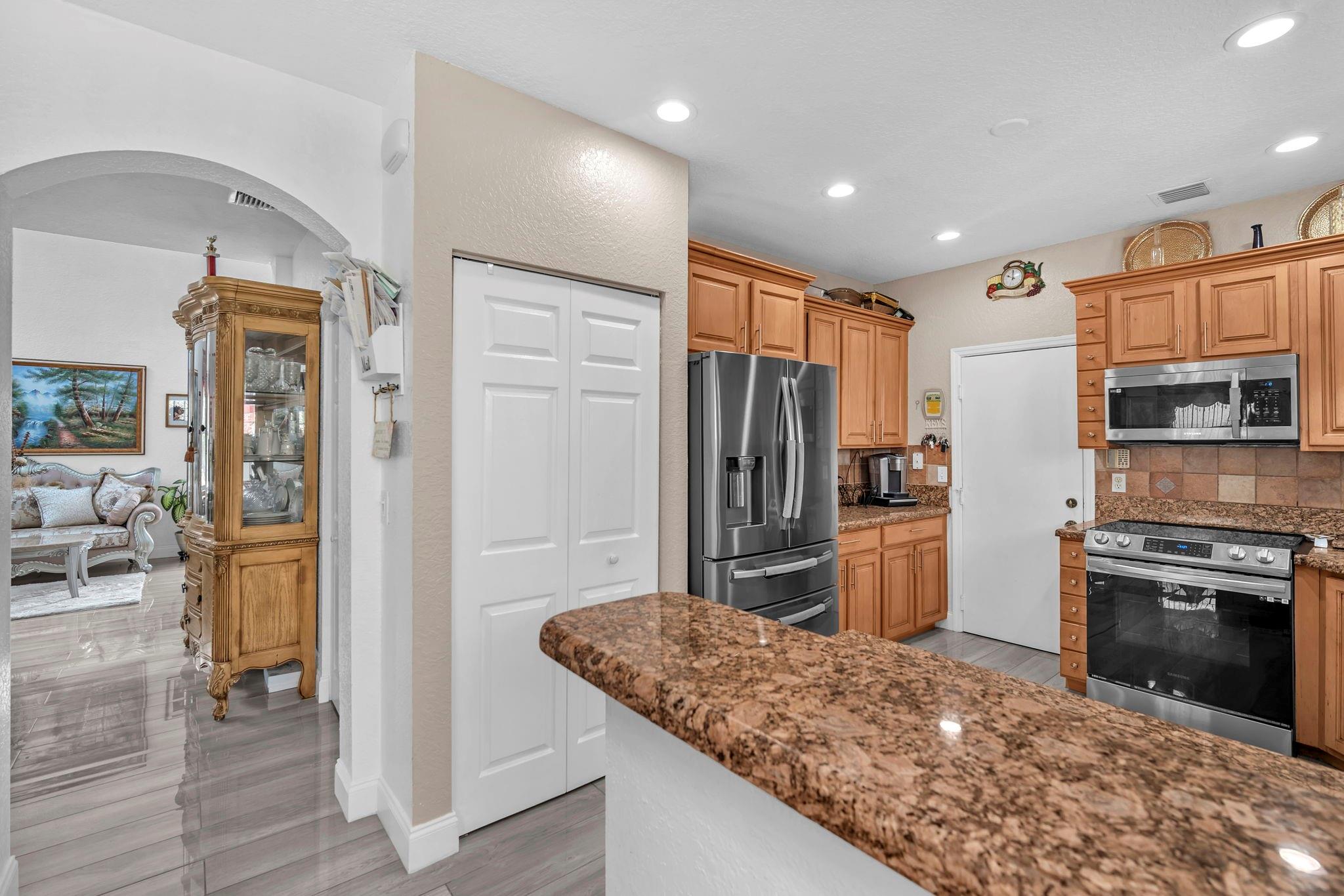 Country Club Village 110- - Residential