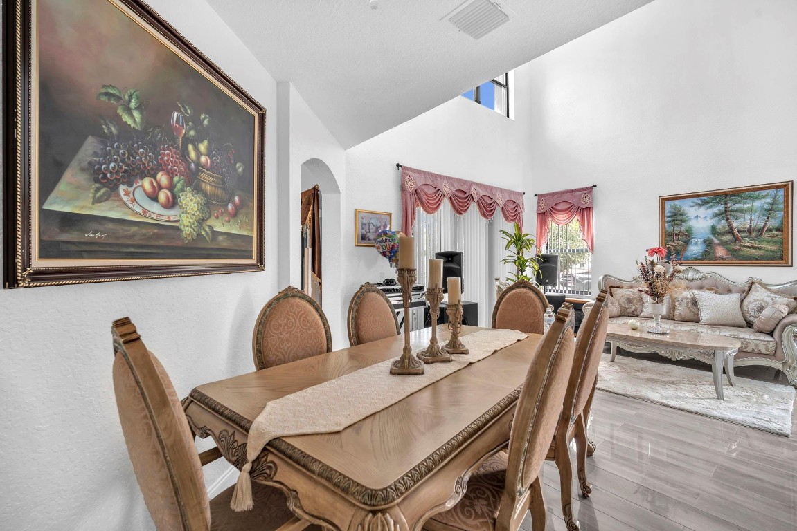 Country Club Village 110- - Residential