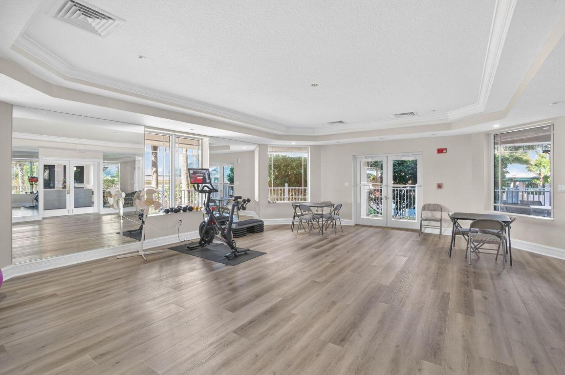 JUPITER OCEAN GRANDE 4 CONDO - Residential