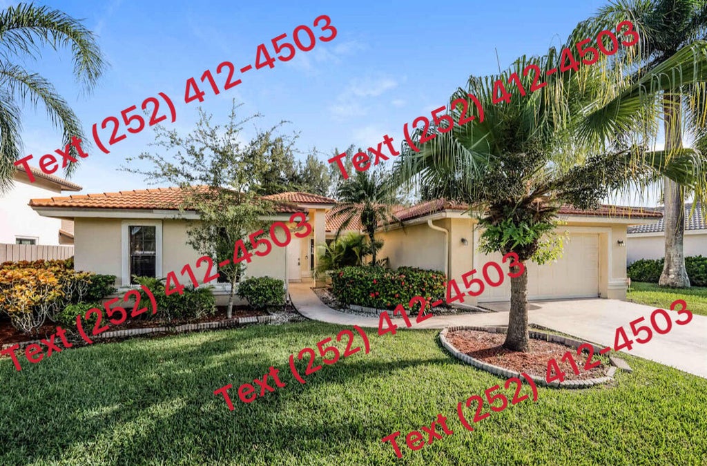 Photo of 5610 ASPEN RIDGE Circle #0, Delray Beach, FL 33484 (MLS # B26081148)