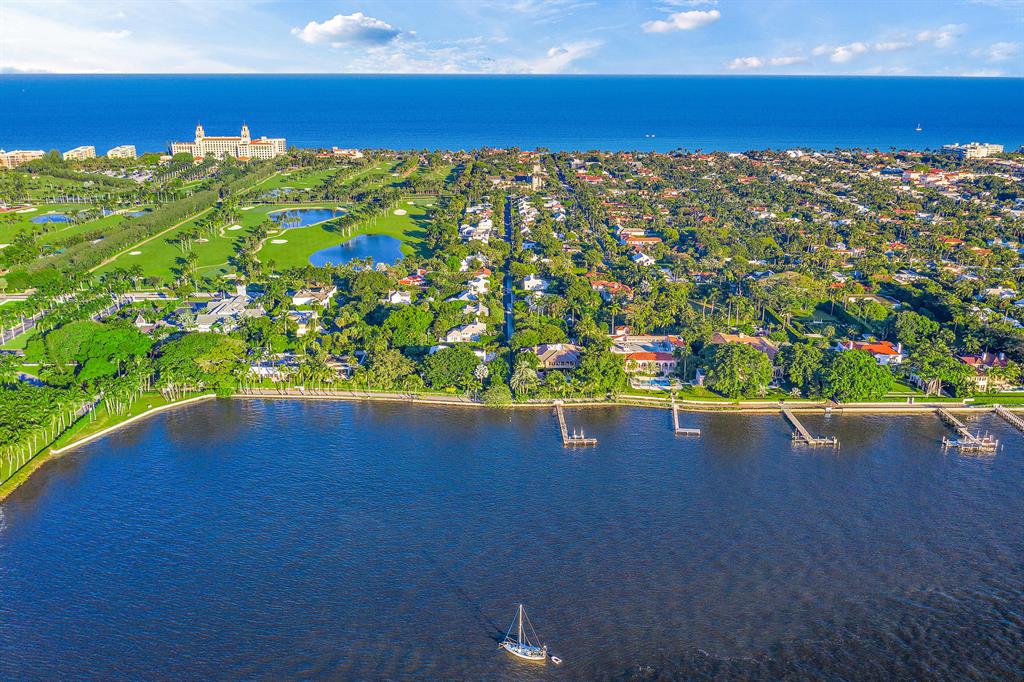 REVERIE IN - Residential