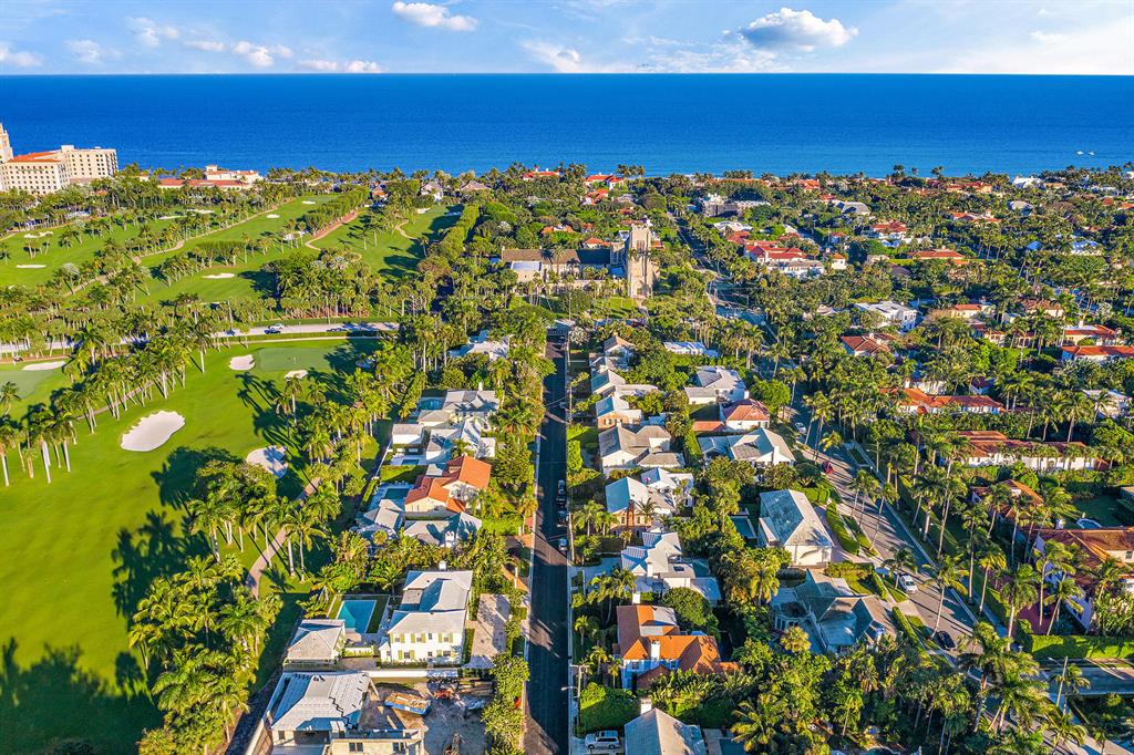 REVERIE IN - Residential