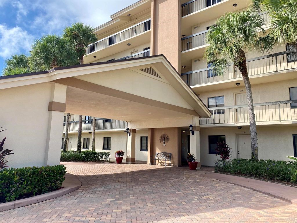 Photo of 501 Seafarer Circle #204, Jupiter, FL 33477 (MLS # R10918988)