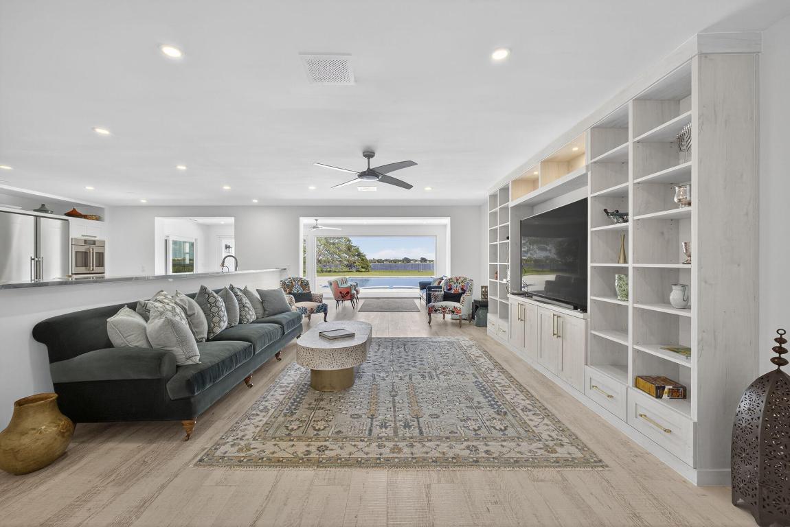 PRESIDENT COUNTRY CLUB 4 - Residential