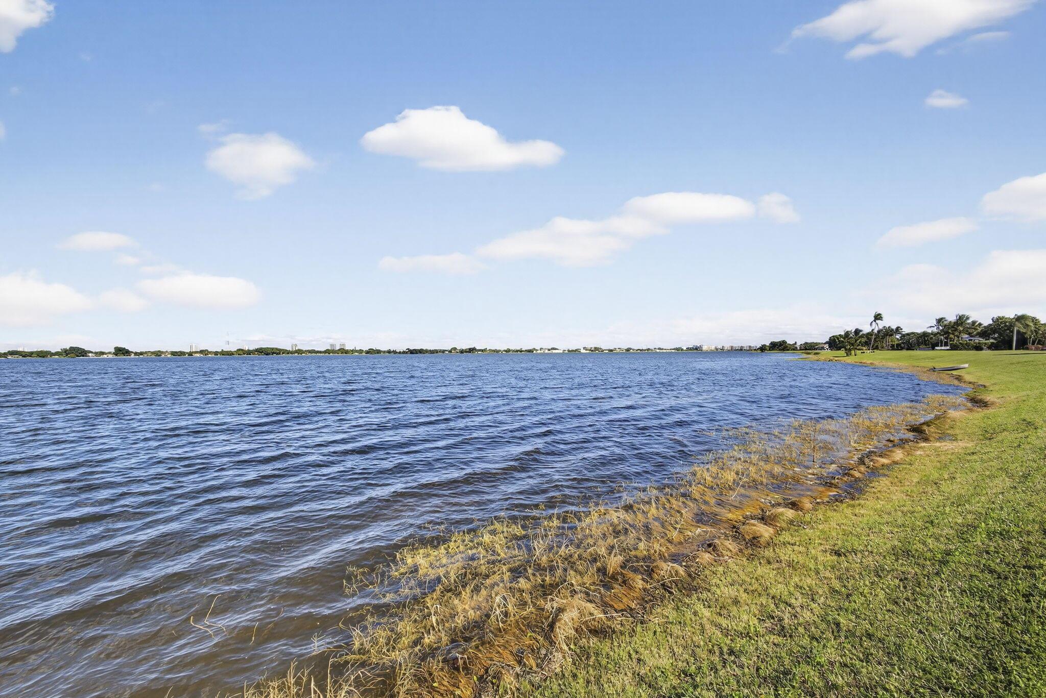 PRESIDENT COUNTRY CLUB 4 - Residential