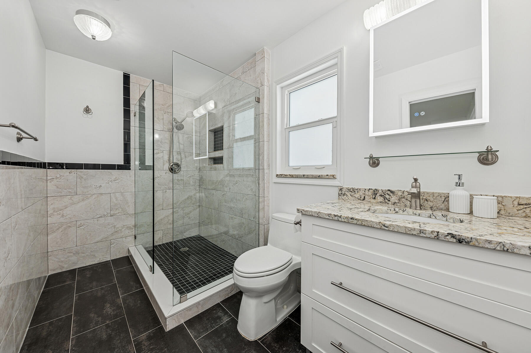 PRESIDENT COUNTRY CLUB 4 - Residential