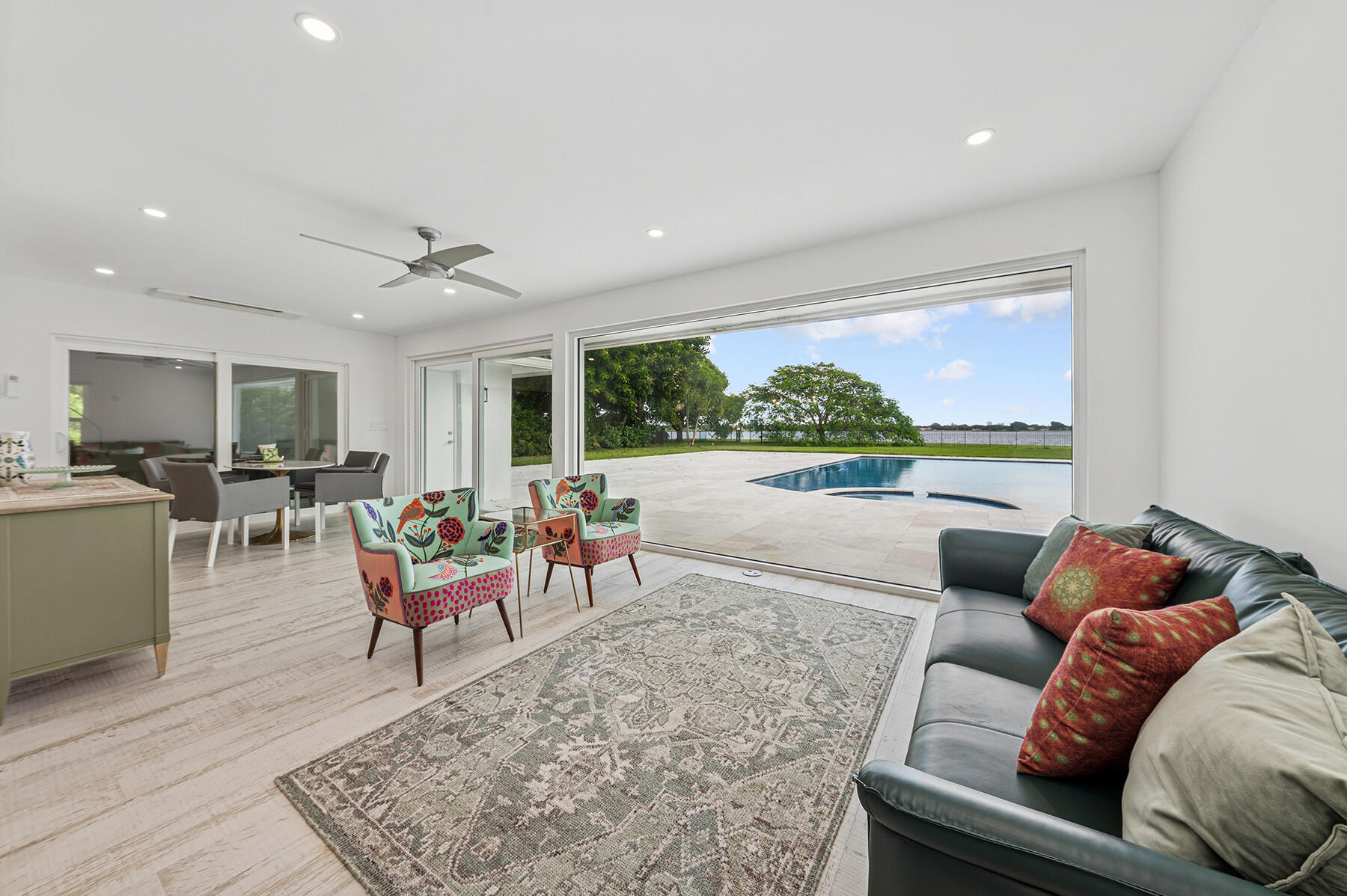 PRESIDENT COUNTRY CLUB 4 - Residential