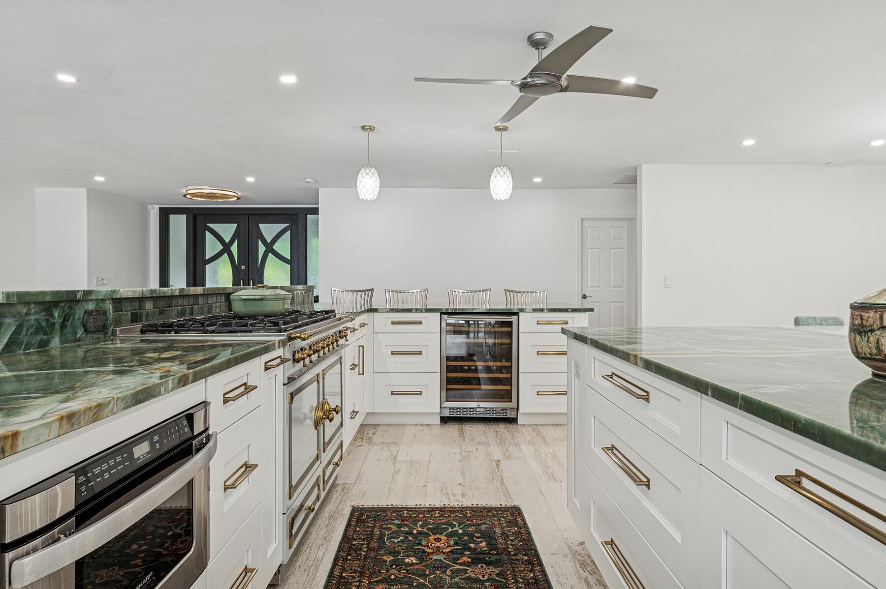 PRESIDENT COUNTRY CLUB 4 - Residential