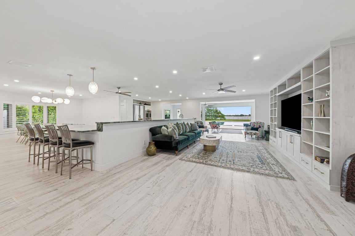 PRESIDENT COUNTRY CLUB 4 - Residential