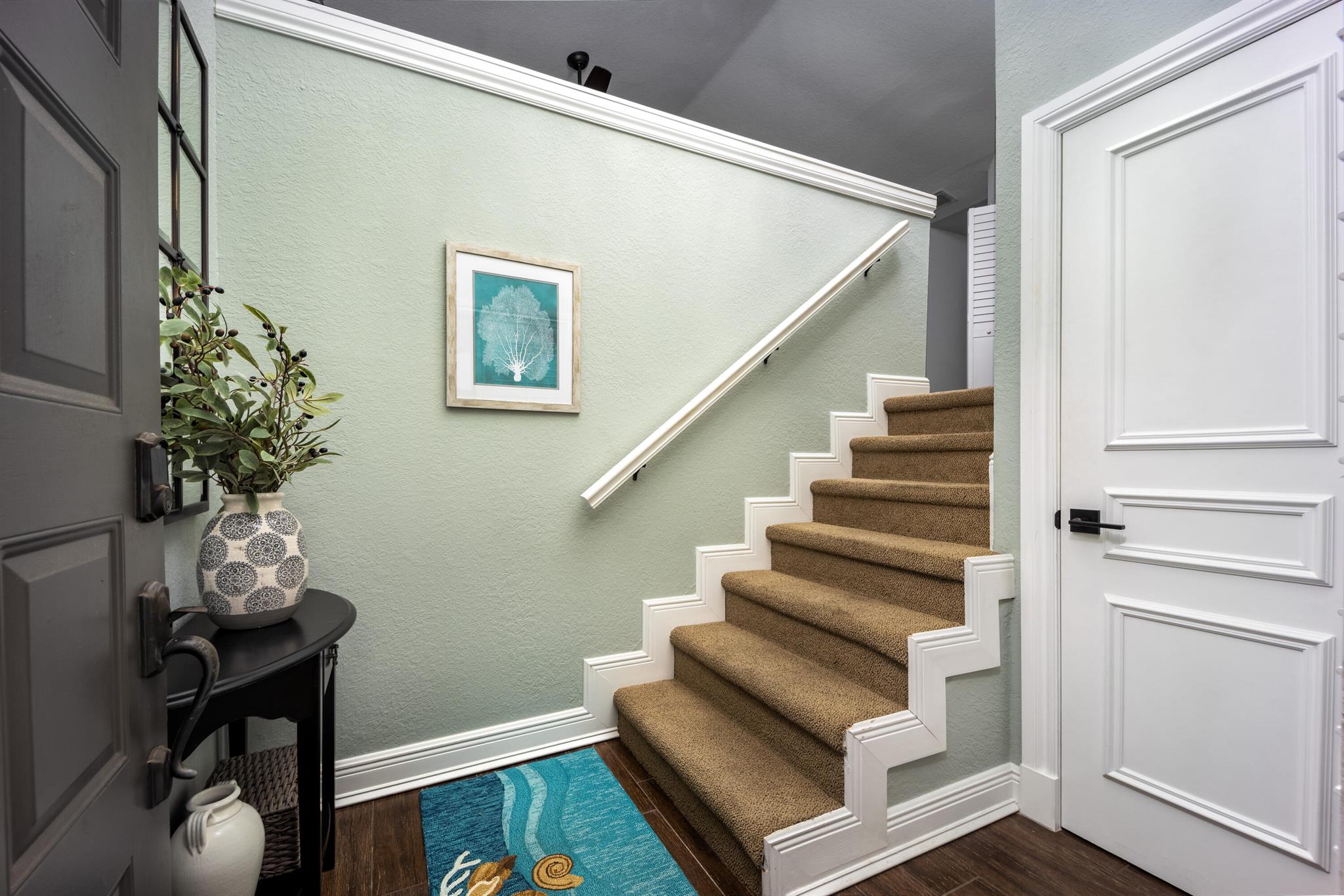 CLUBHOUSE COURT CONDO - Residential
