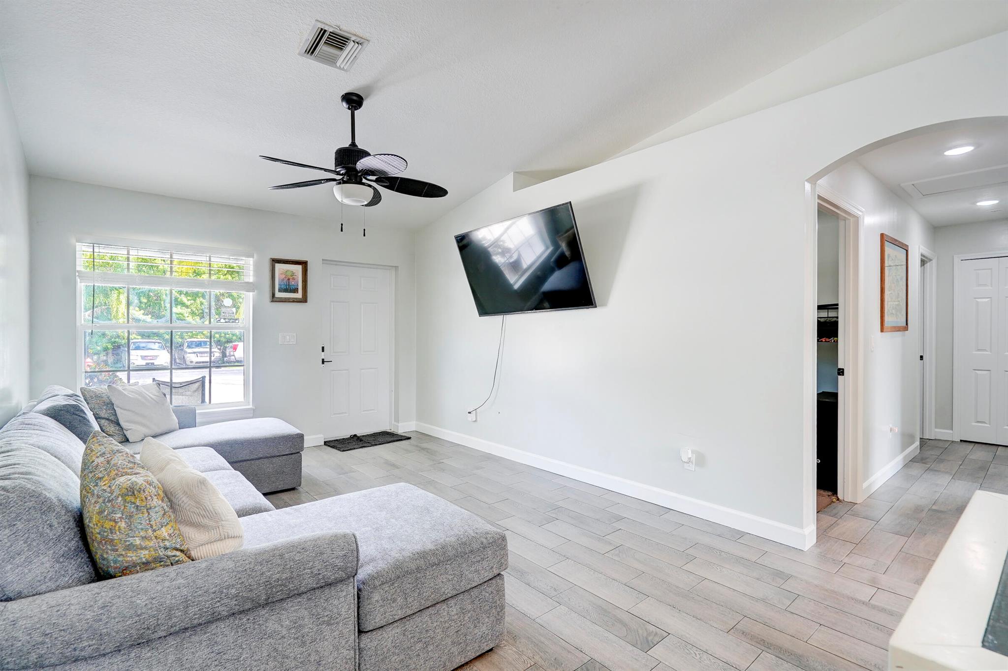 SILVER LAKE PARK SUBDIVIS - Residential