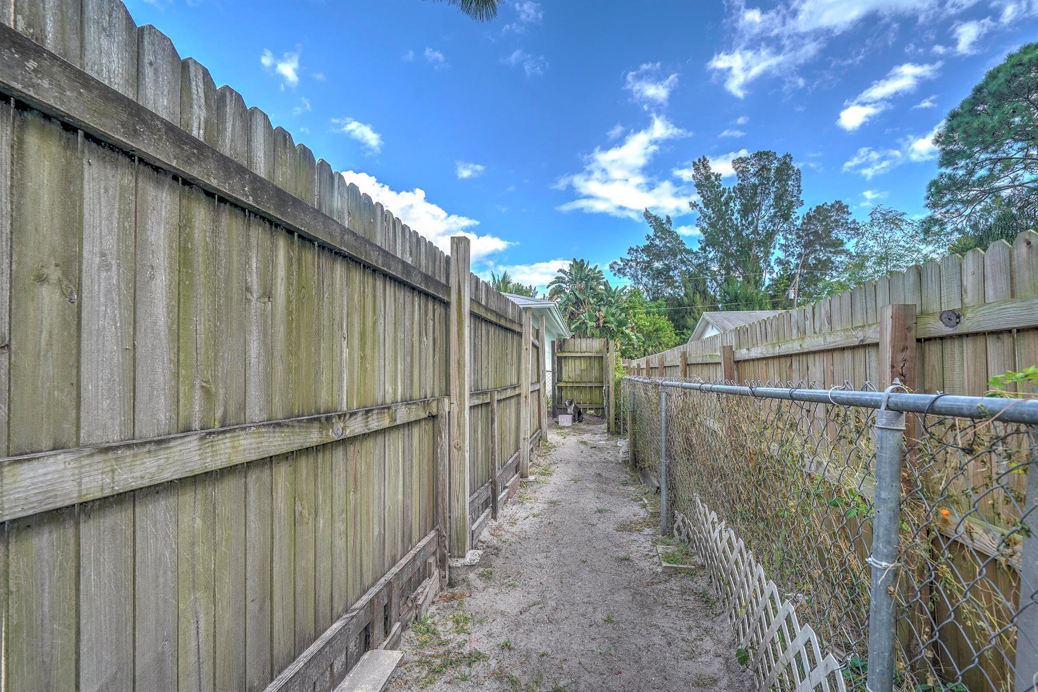 SILVER LAKE PARK SUBDIVIS - Residential