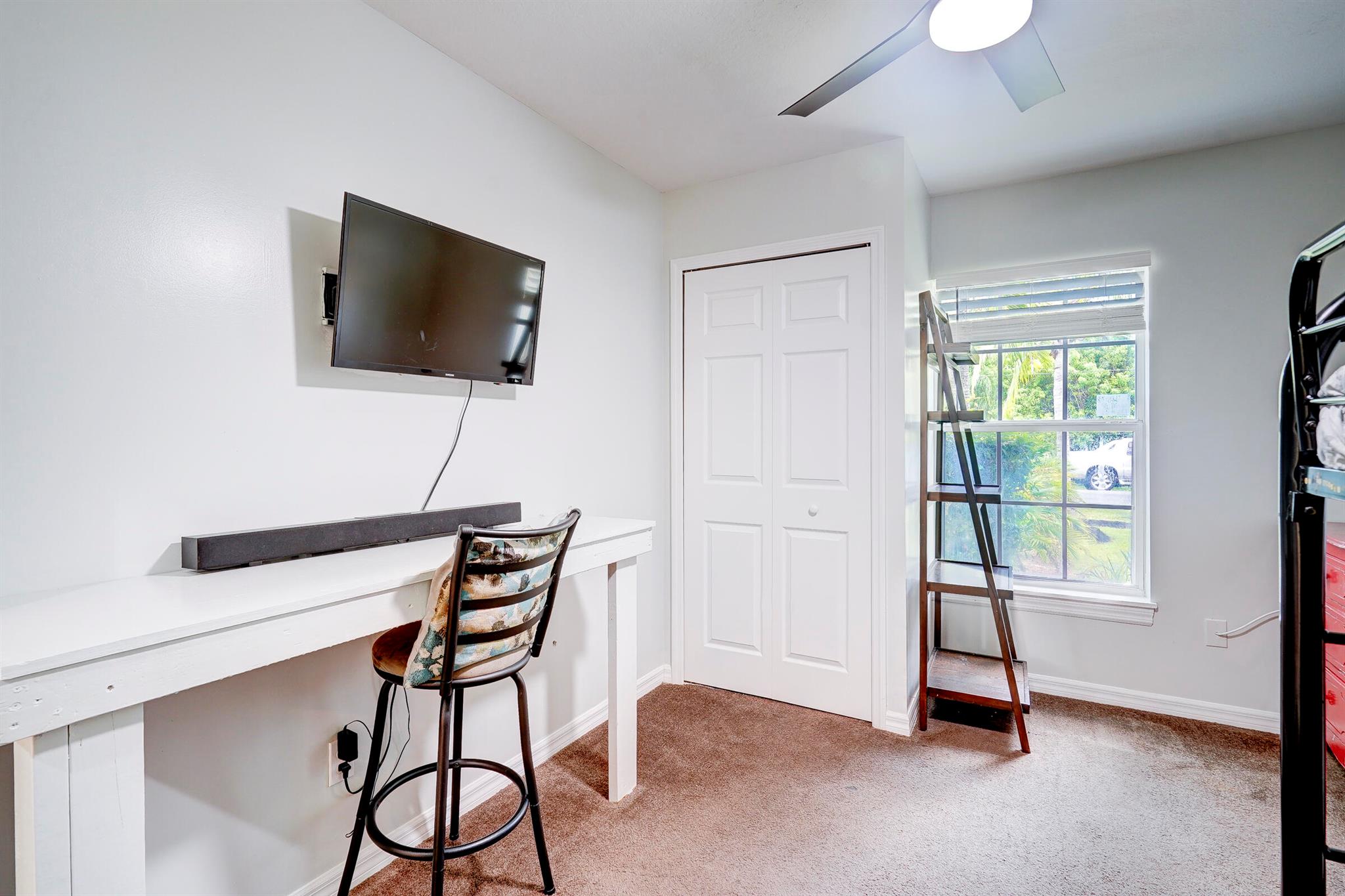 SILVER LAKE PARK SUBDIVIS - Residential