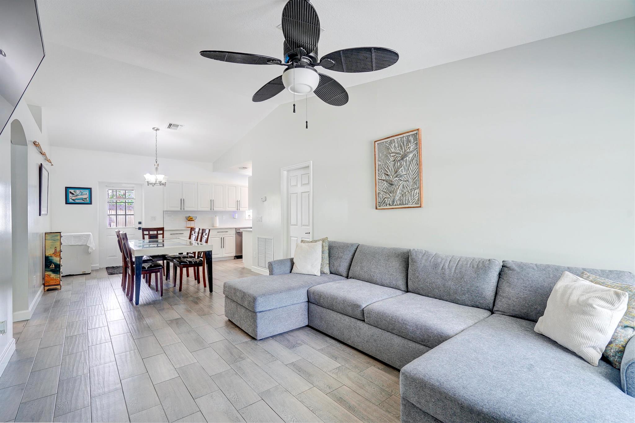 SILVER LAKE PARK SUBDIVIS - Residential
